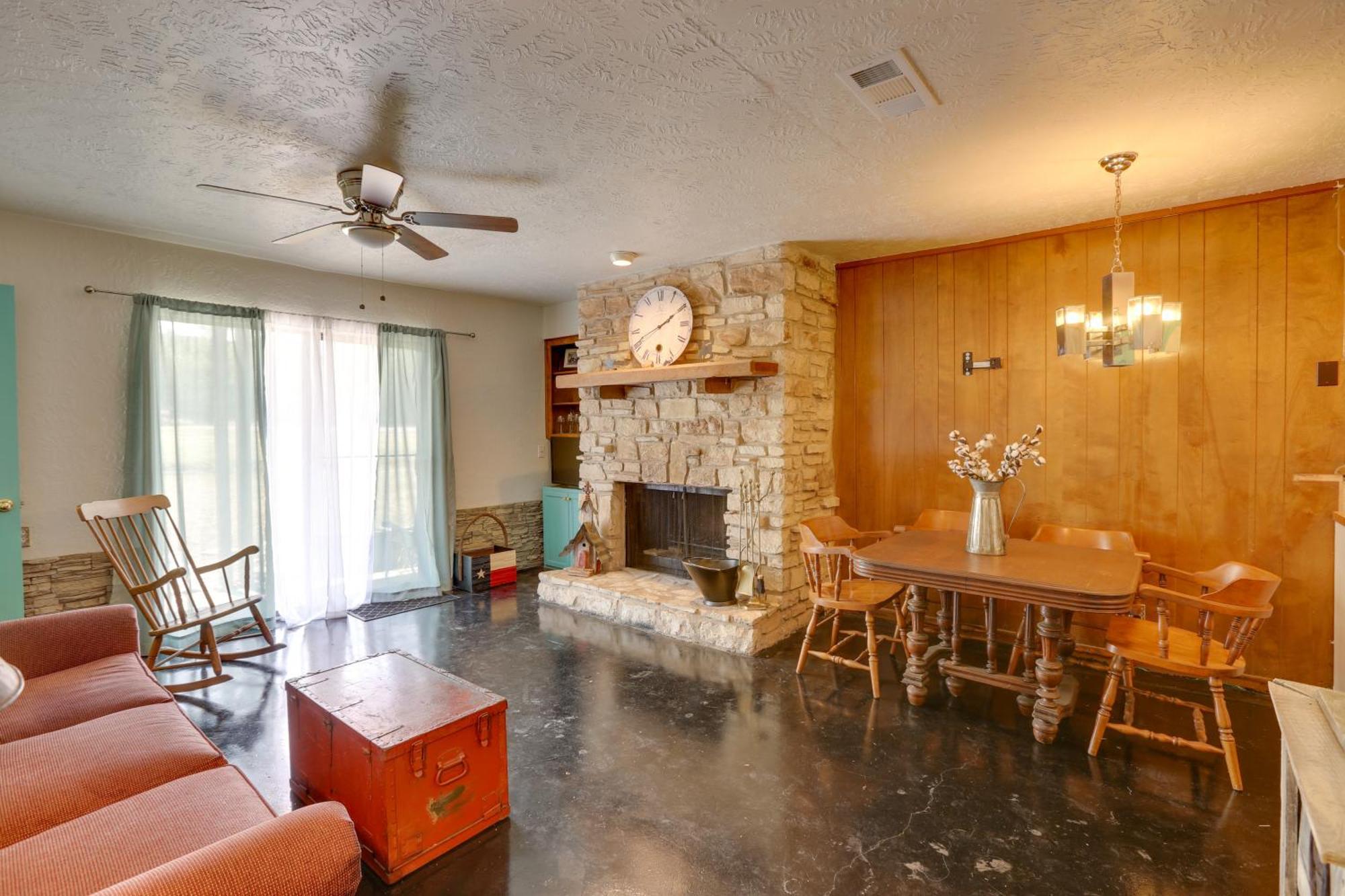 Wimberley Retreat With Grill Less Than 2 Mi To Jacobs Well! Luaran gambar